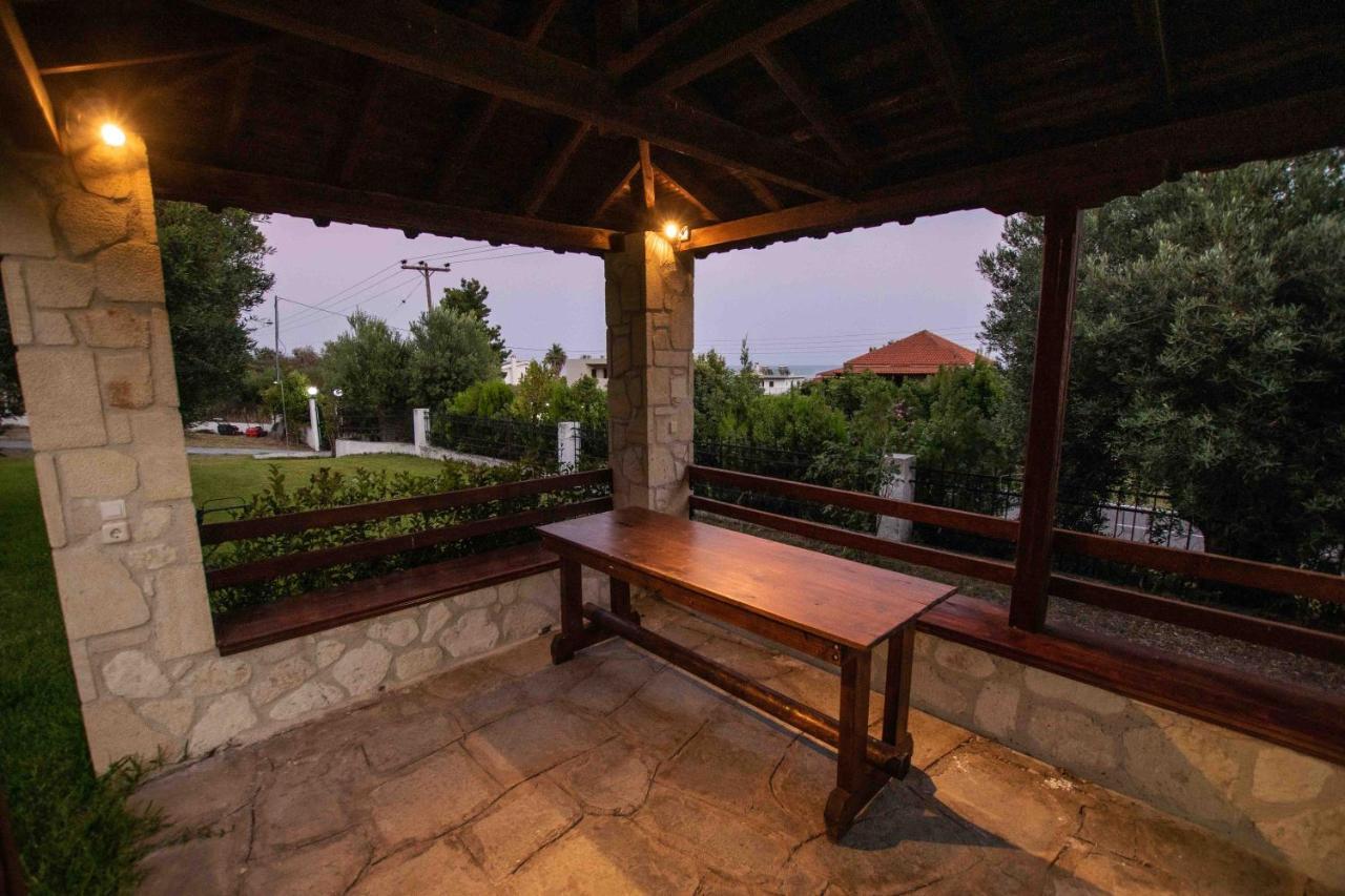 Katerina's Garden Mola Kaliva Villa Bagian luar foto